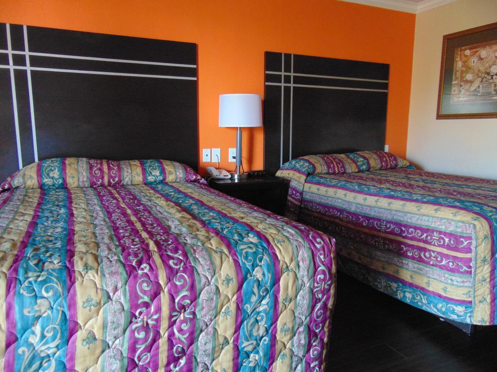 Heart Of Texas Motel Όστιν Εξωτερικό φωτογραφία