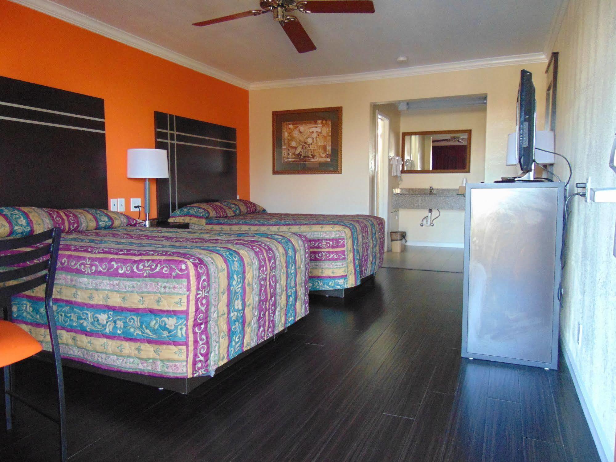 Heart Of Texas Motel Όστιν Εξωτερικό φωτογραφία